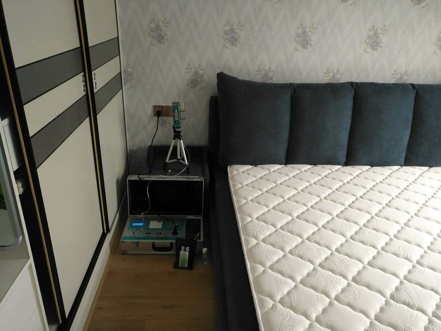 武漢市嘉凈鴻環(huán)?？萍加邢薰? style=