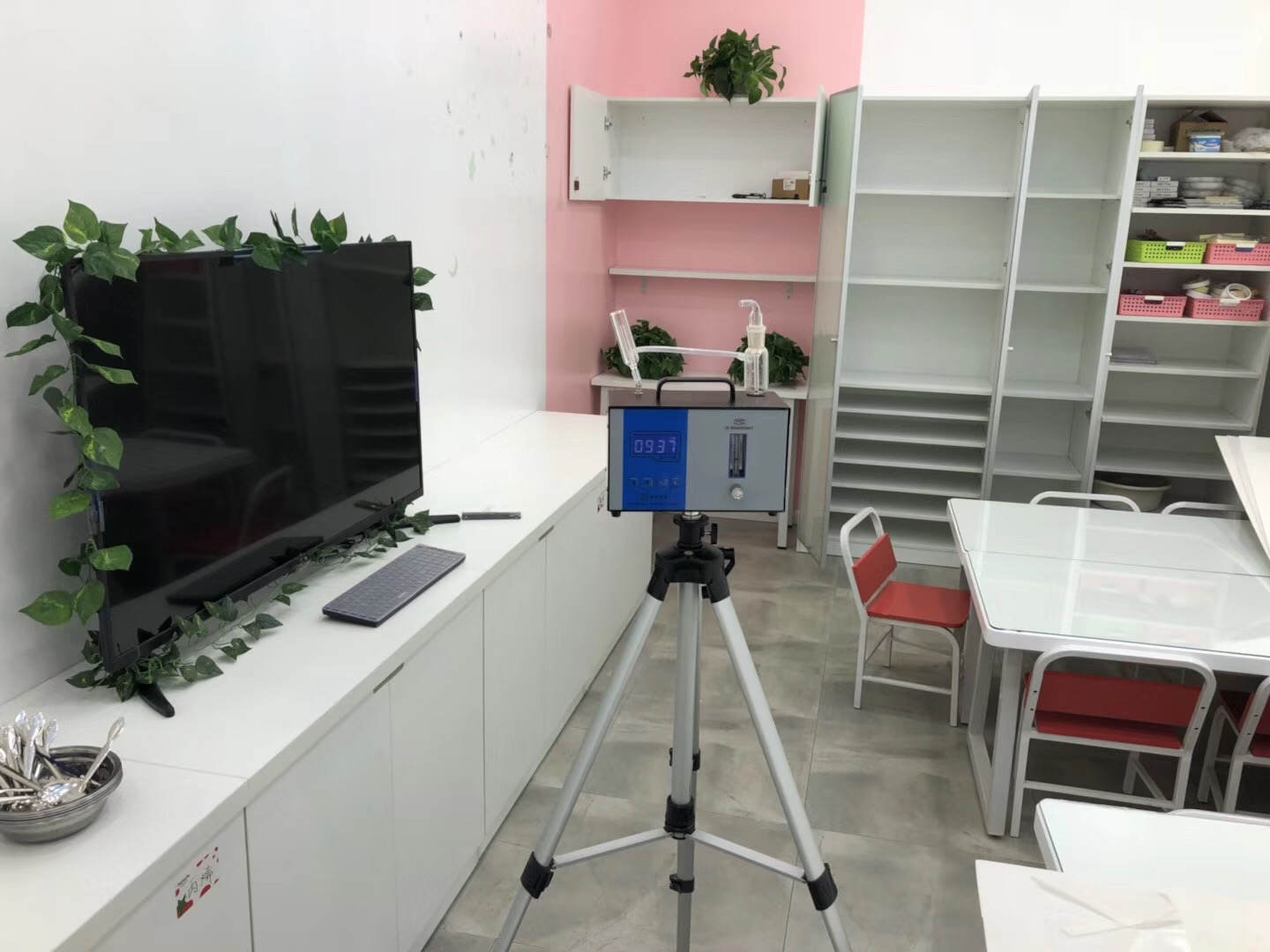 武漢市嘉凈鴻環(huán)?？萍加邢薰? style=