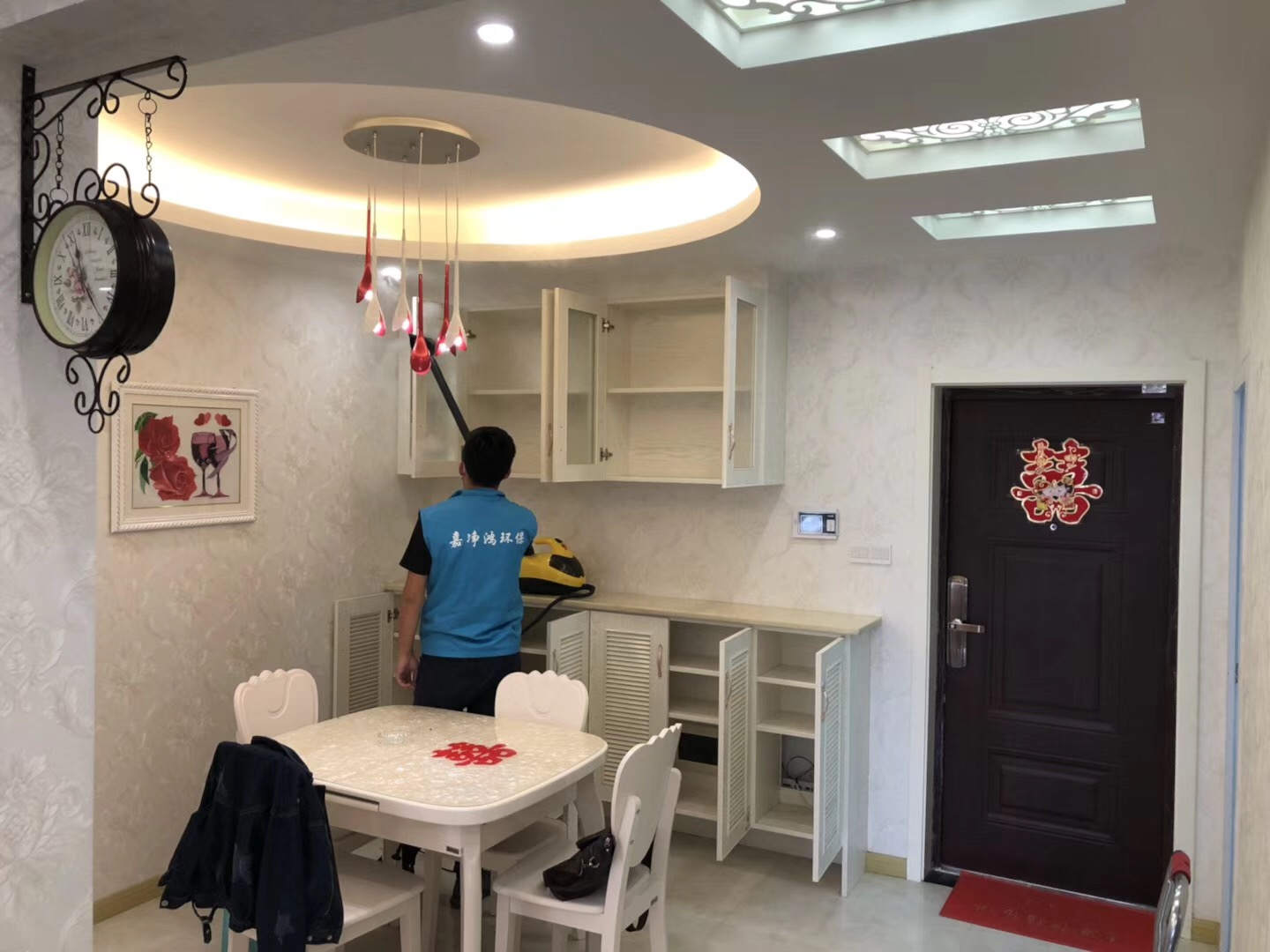 武漢市嘉凈鴻環(huán)?？萍加邢薰? style=