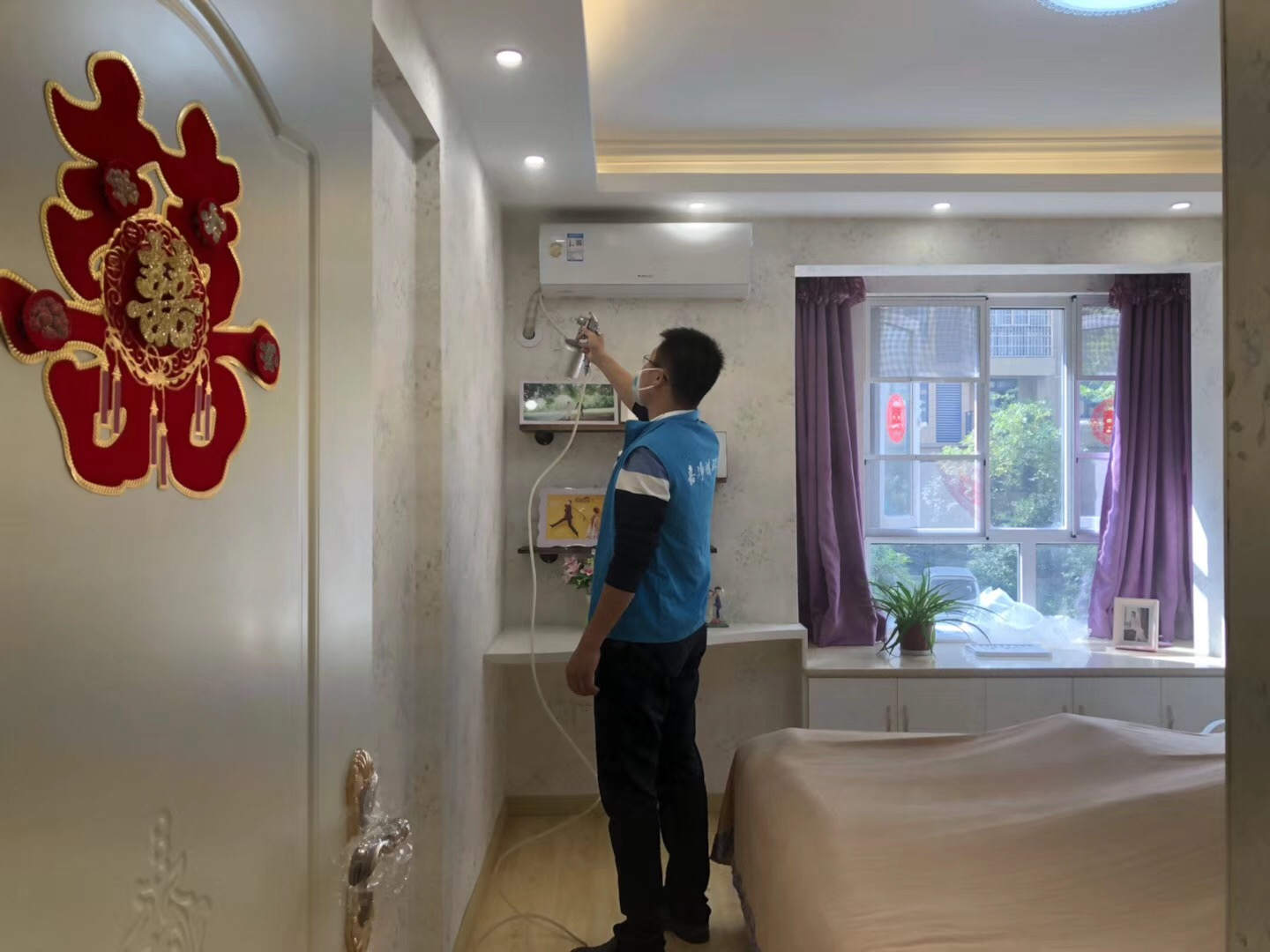 武漢市嘉凈鴻環(huán)?？萍加邢薰? style=