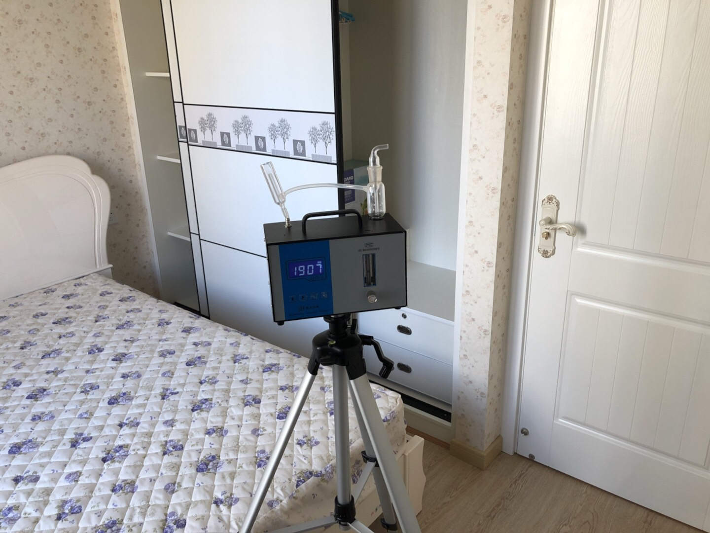 武漢市嘉凈鴻環(huán)?？萍加邢薰? style=