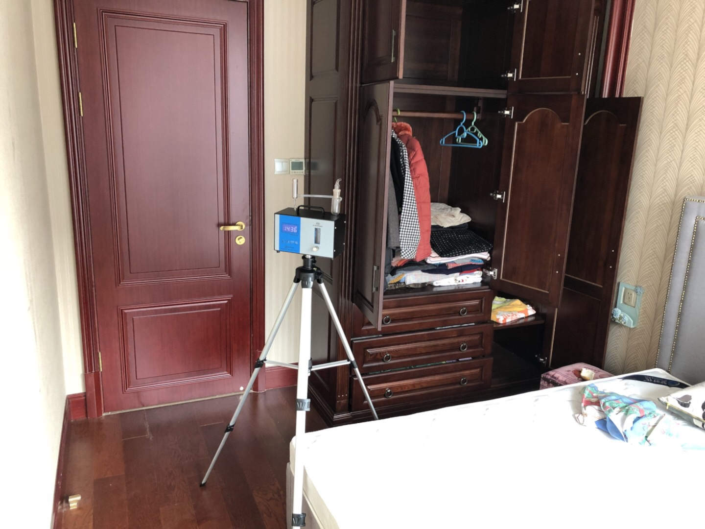 武漢市嘉凈鴻環(huán)?？萍加邢薰? style=