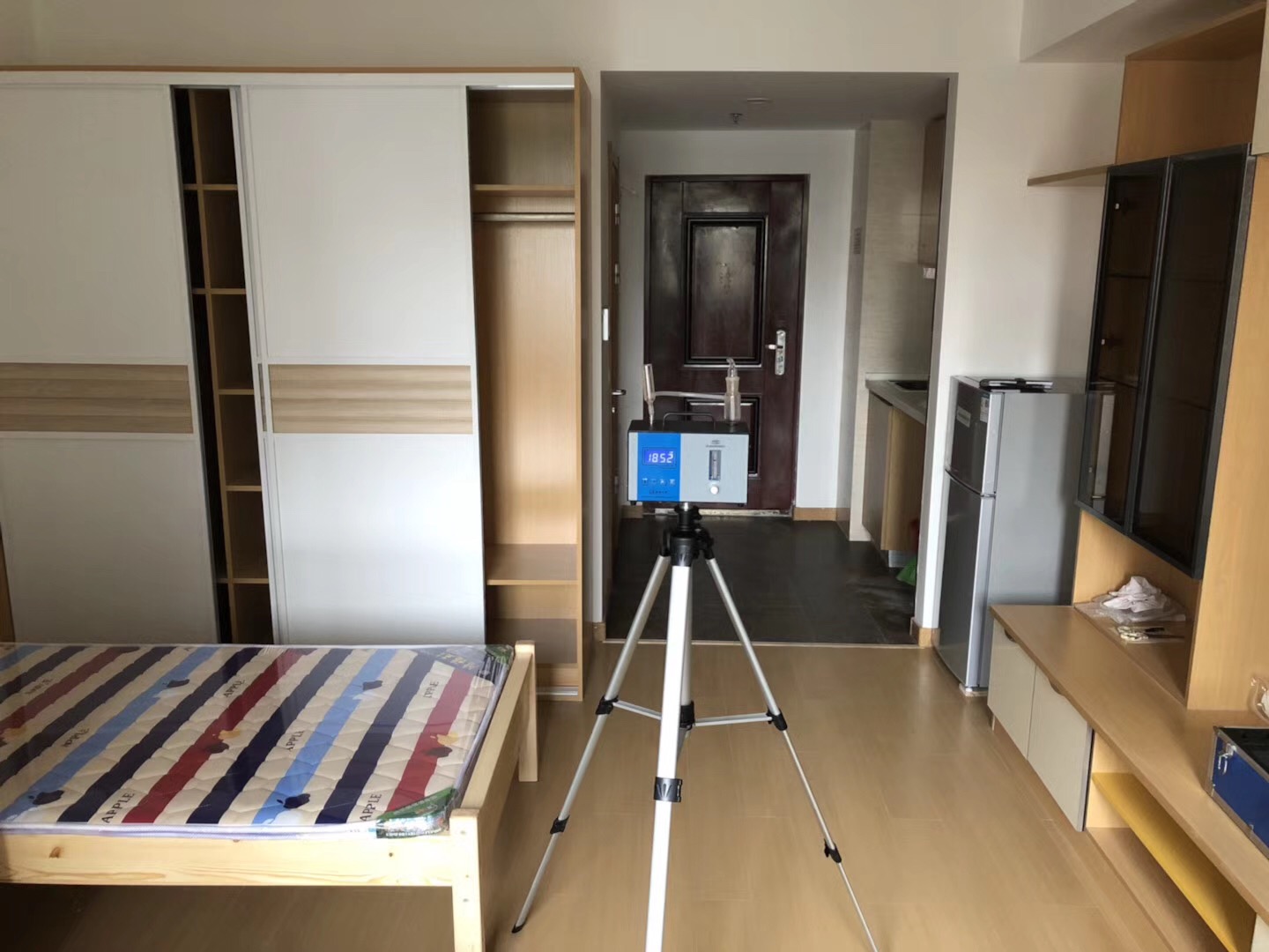 武漢市嘉凈鴻環(huán)?？萍加邢薰? style=