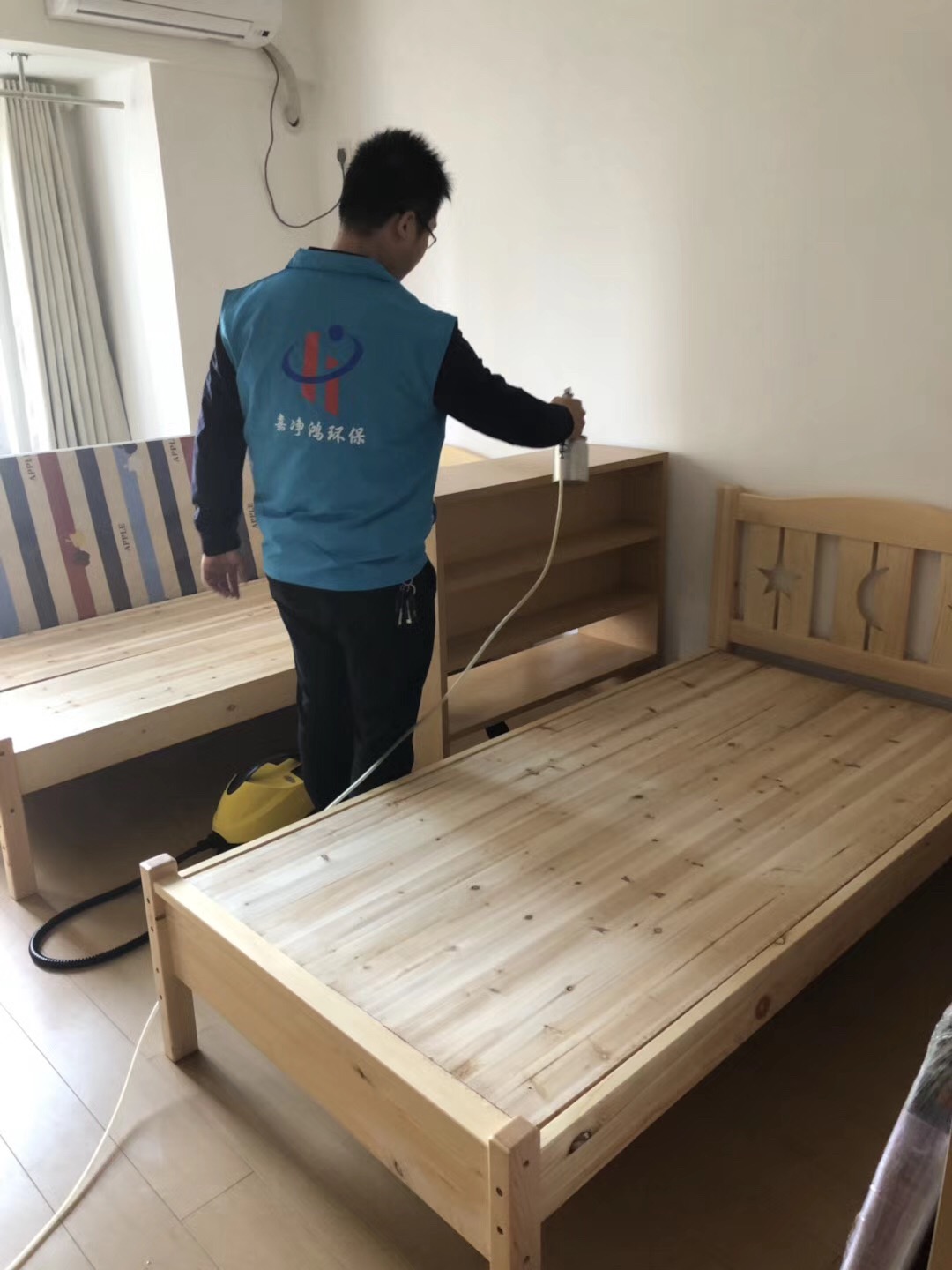 武漢市嘉凈鴻環(huán)?？萍加邢薰? style=