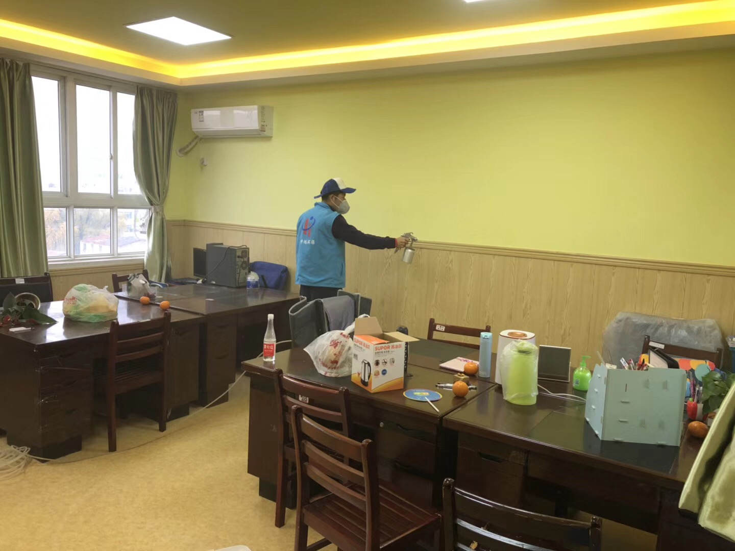 武漢市嘉凈鴻環(huán)?？萍加邢薰? style=