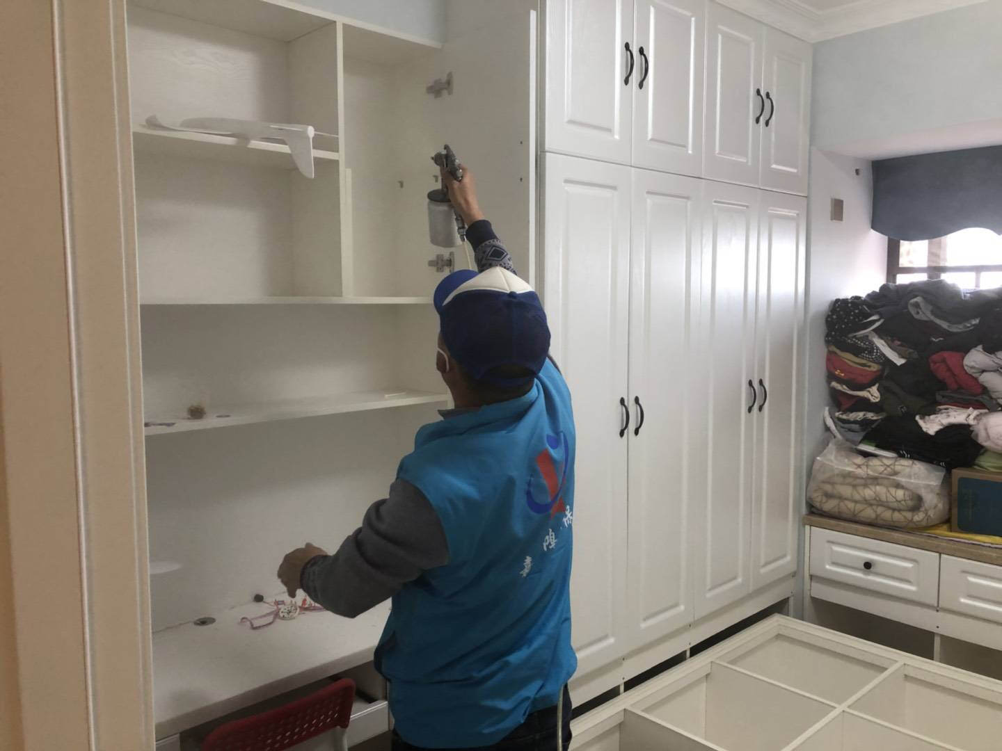 武漢市嘉凈鴻環(huán)?？萍加邢薰? style=