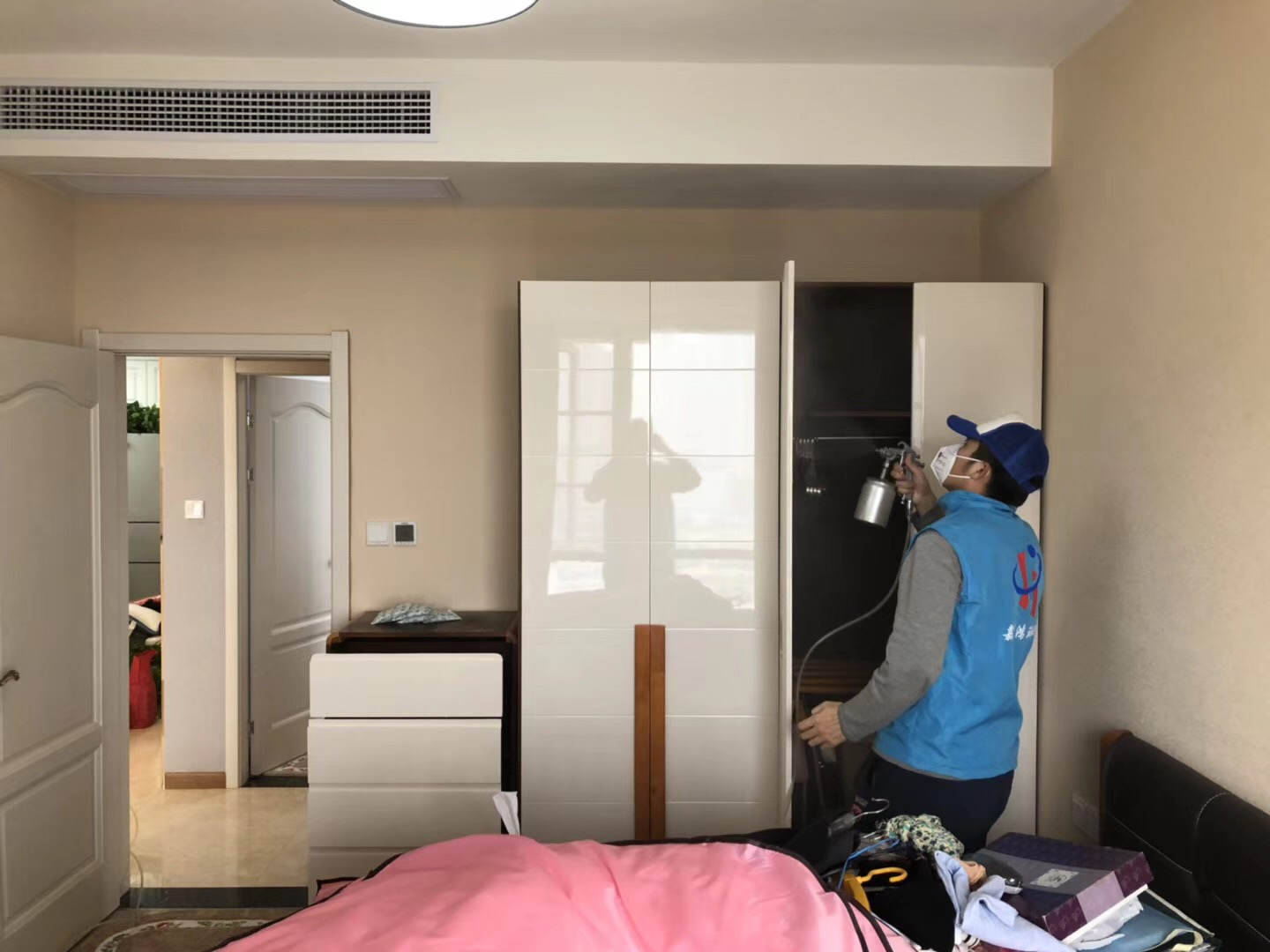 武漢市嘉凈鴻環(huán)?？萍加邢薰? style=