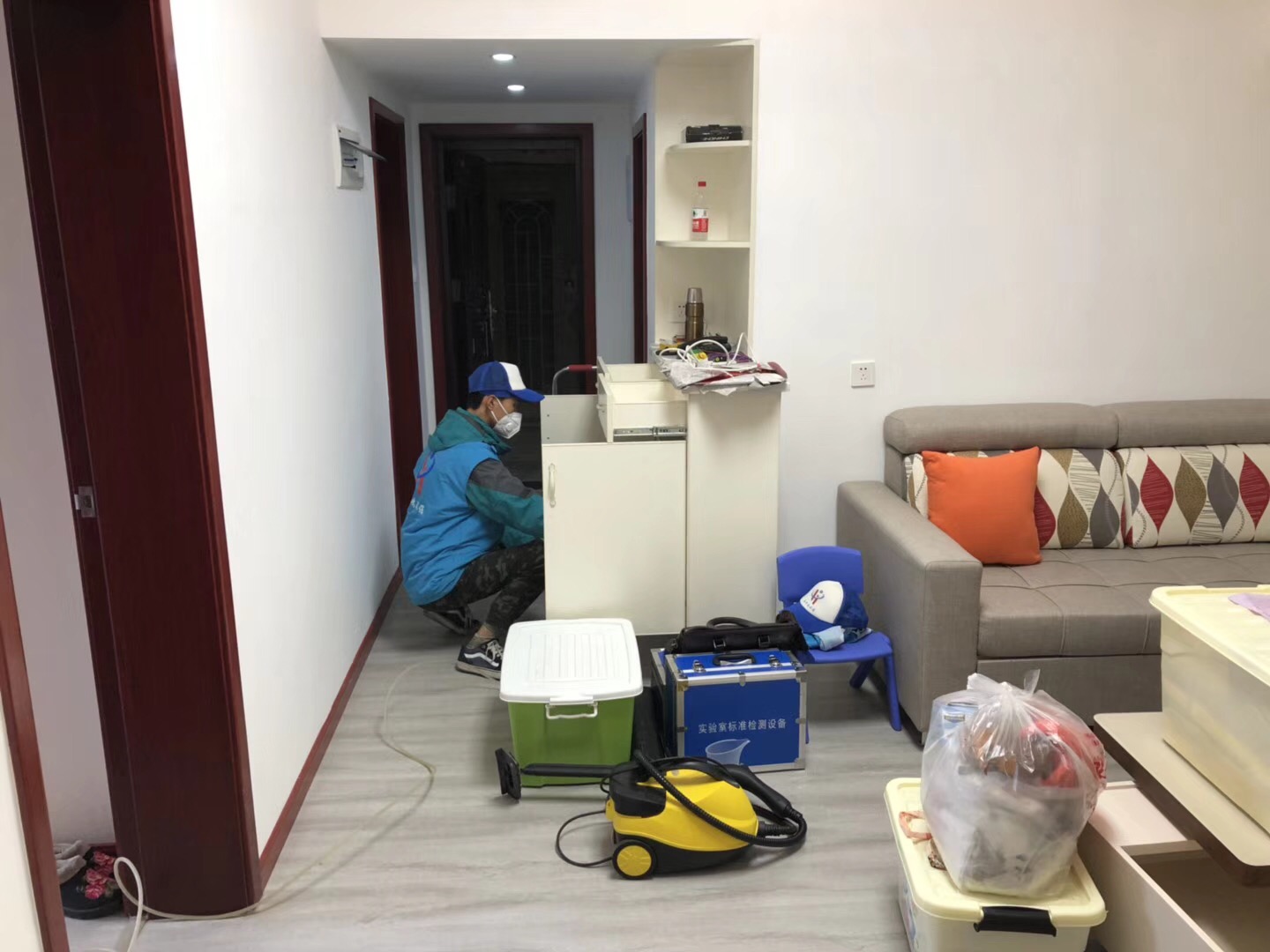 武漢市嘉凈鴻環(huán)?？萍加邢薰? style=