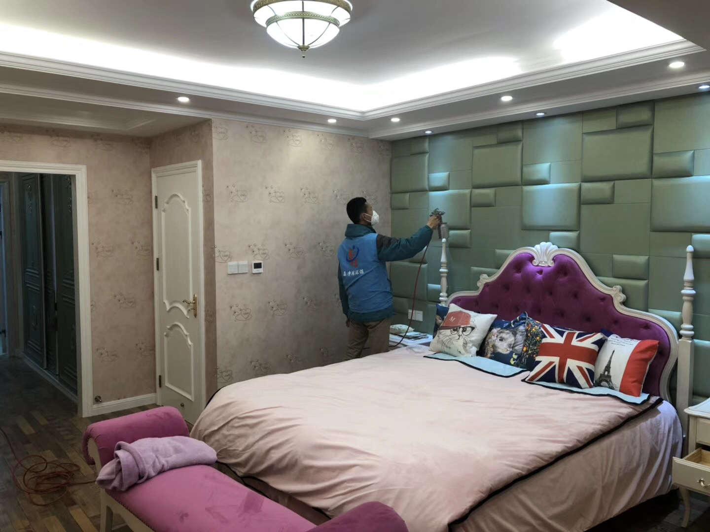 武漢市嘉凈鴻環(huán)?？萍加邢薰? style=