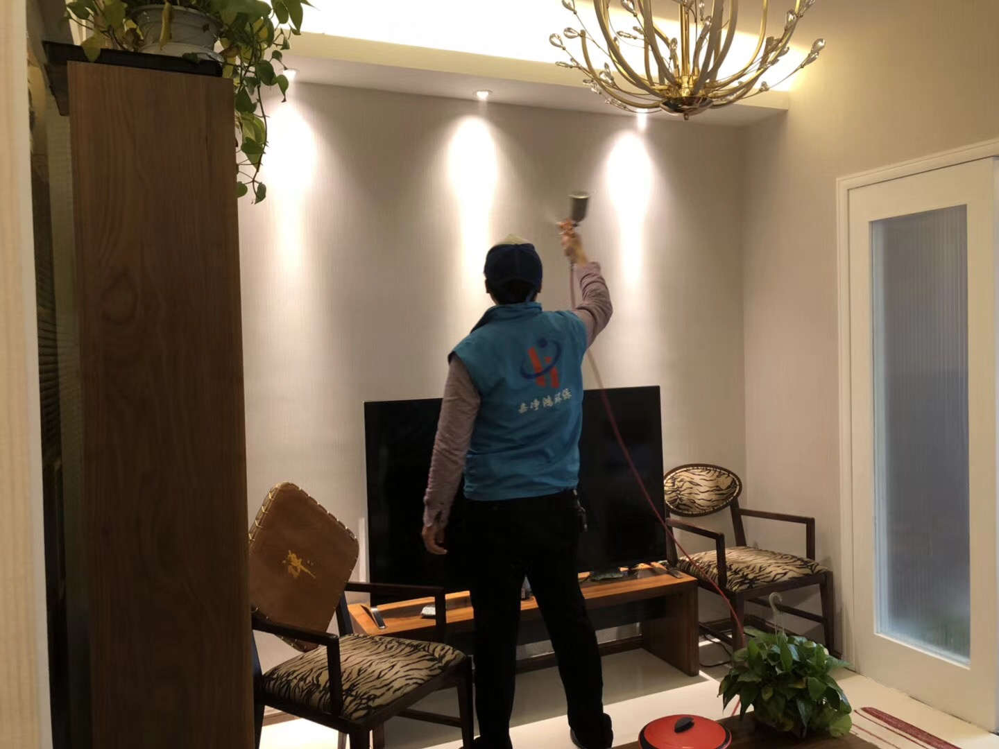 武漢市嘉凈鴻環(huán)?？萍加邢薰? style=