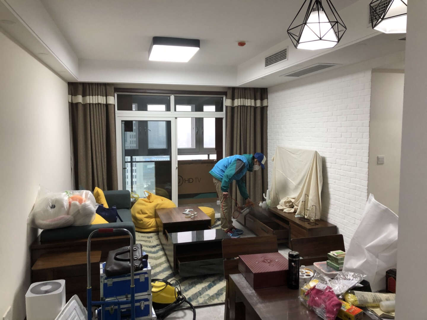 武漢市嘉凈鴻環(huán)?？萍加邢薰? style=