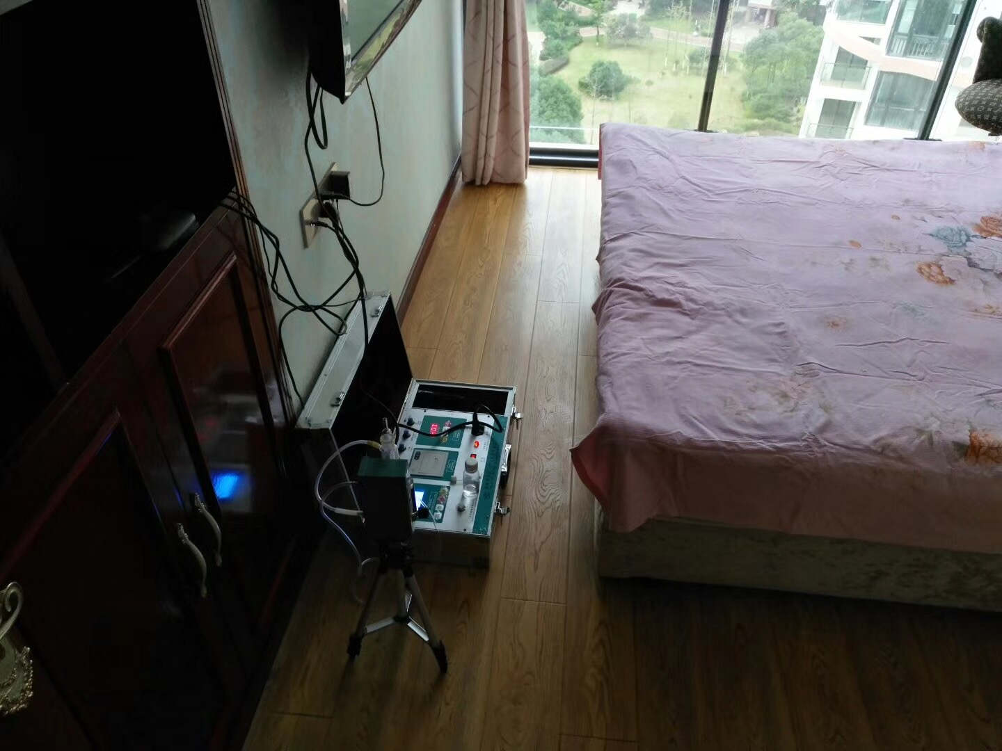 武漢市嘉凈鴻環(huán)?？萍加邢薰? style=