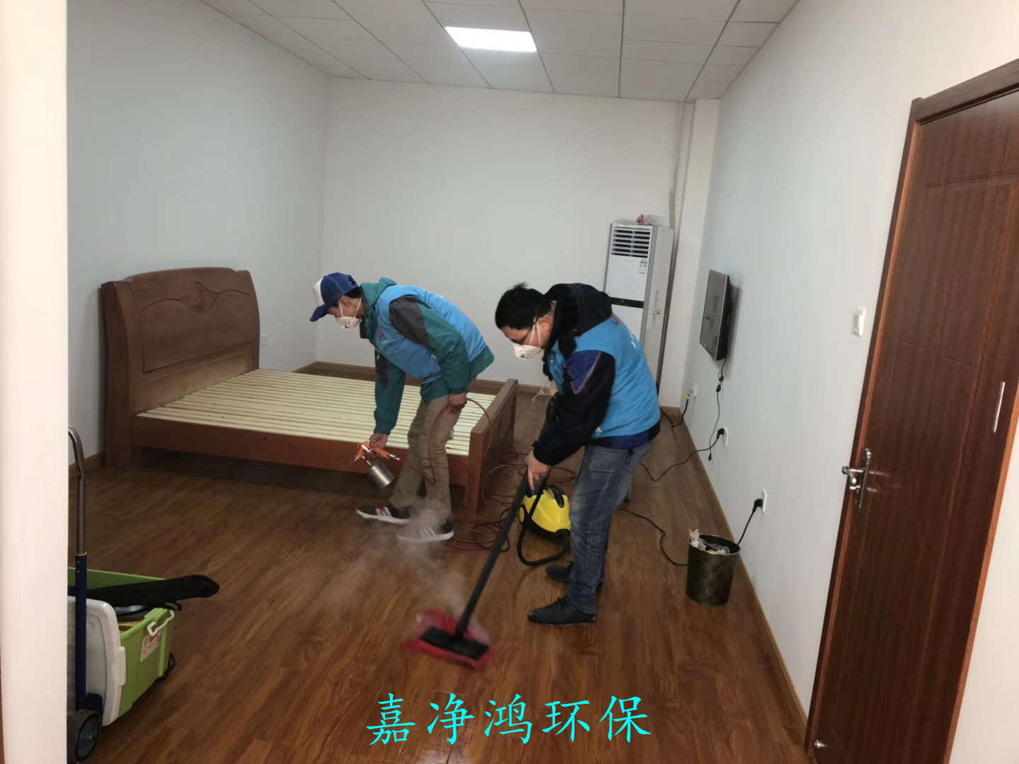 武漢市嘉凈鴻環(huán)?？萍加邢薰? style=