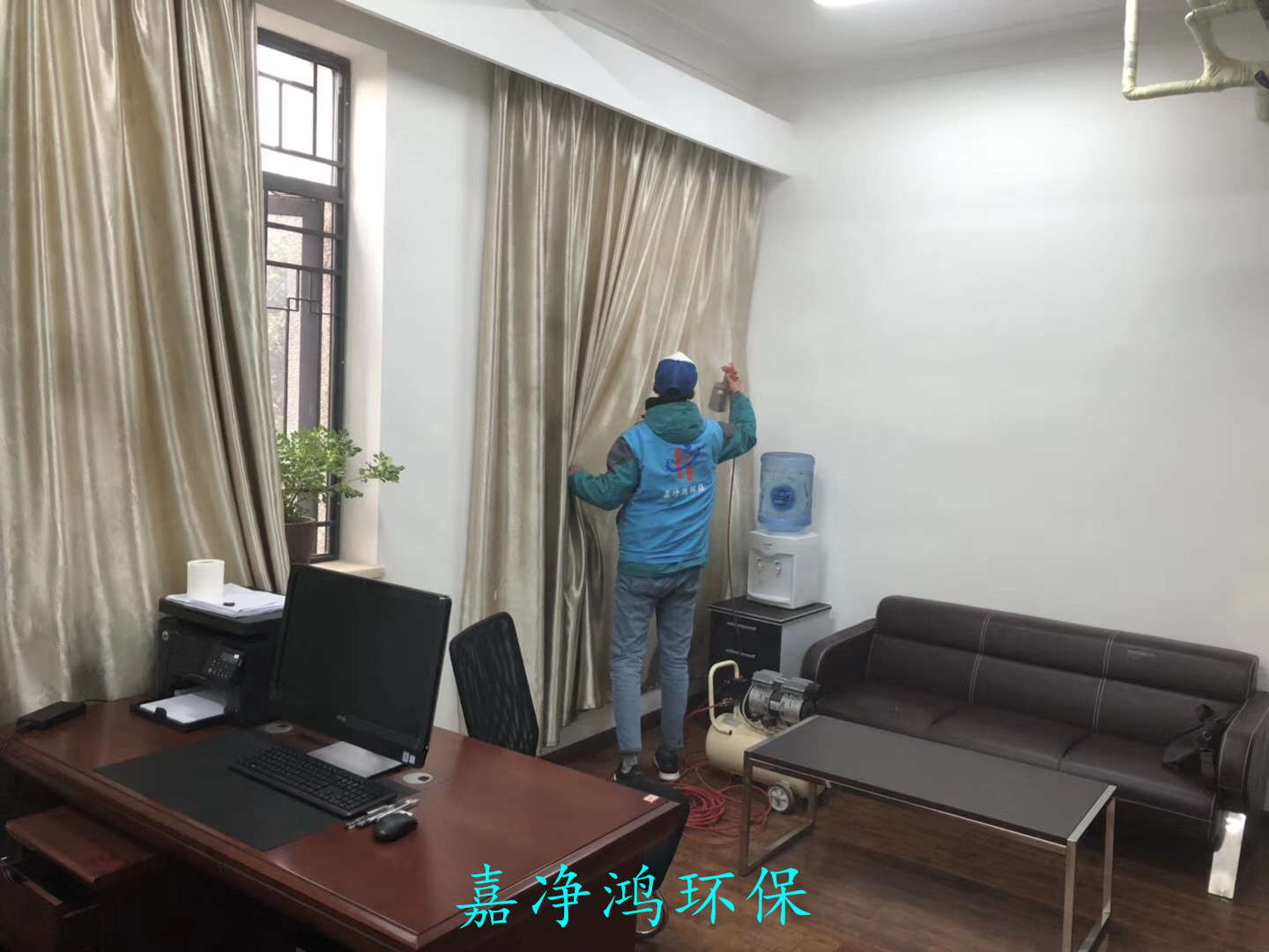 武漢市嘉凈鴻環(huán)?？萍加邢薰? style=