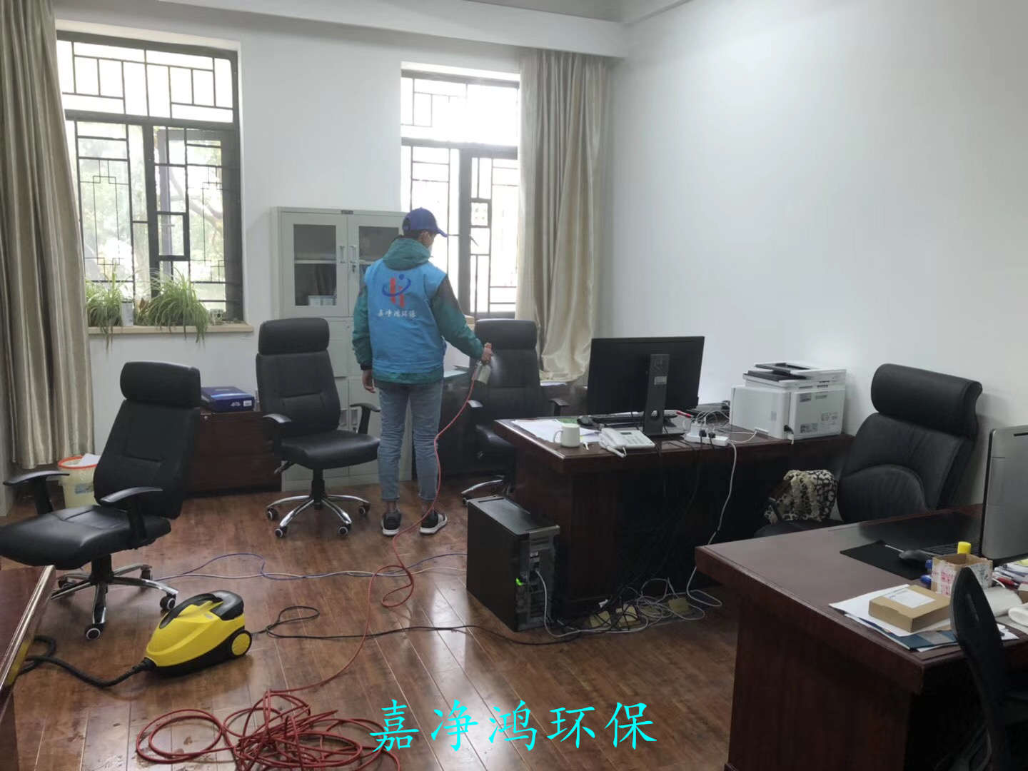 武漢市嘉凈鴻環(huán)?？萍加邢薰? style=