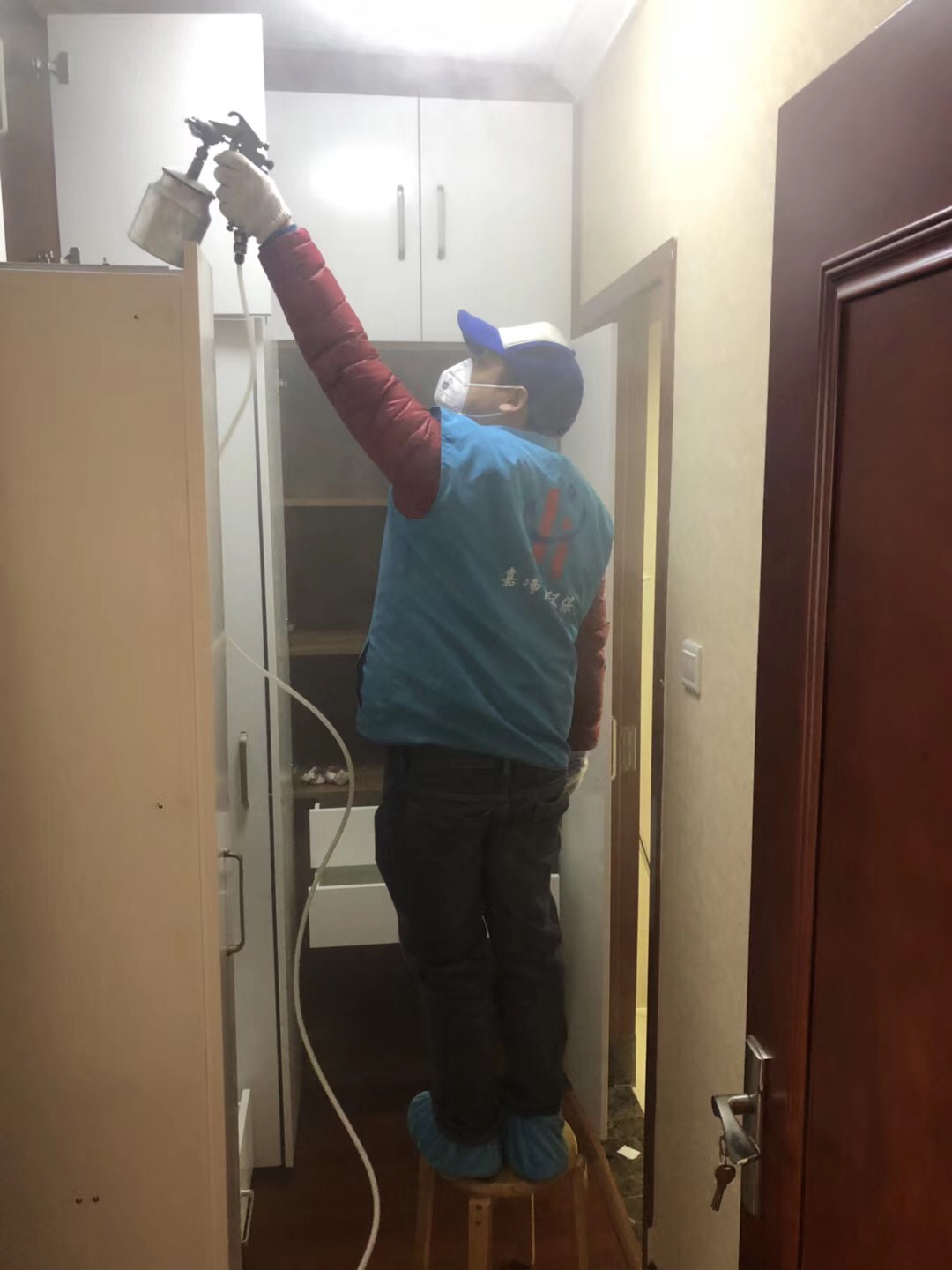 武漢市嘉凈鴻環(huán)?？萍加邢薰? style=