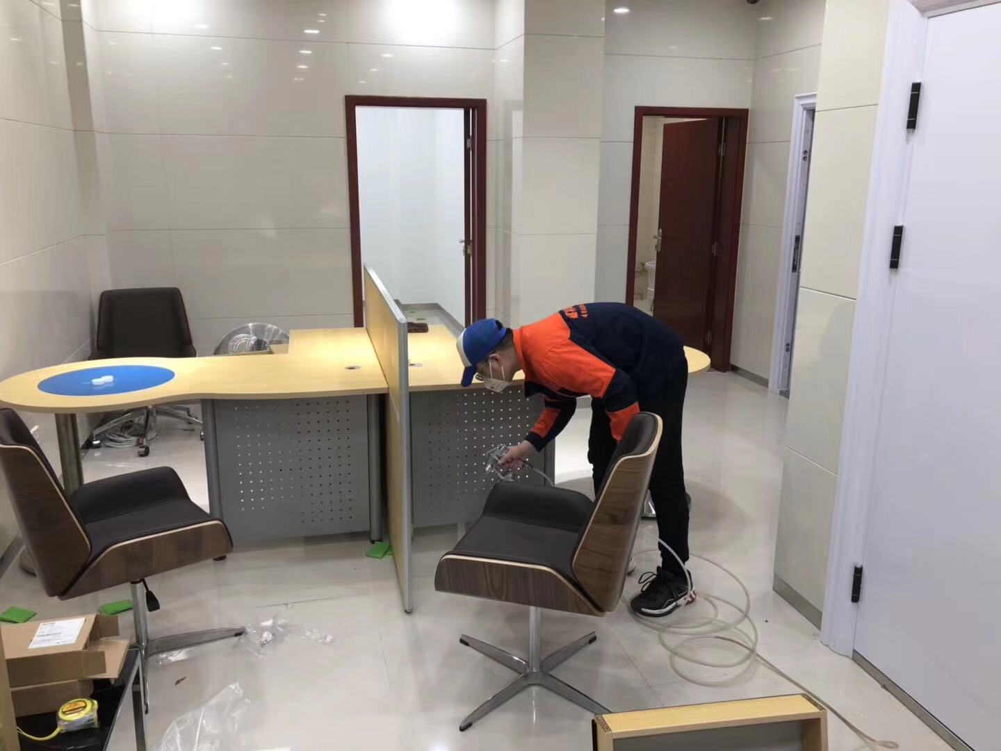 武漢市嘉凈鴻環(huán)?？萍加邢薰? style=